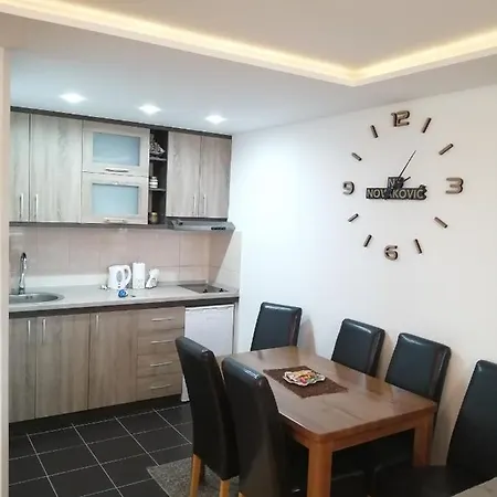 Ns Novakovic Apartamento